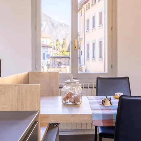 Fiume E Lägenhet Menaggio